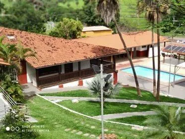 Imagem Vendo um luxo de sítio e área industrial em Betim/MG com 10.290 m²,