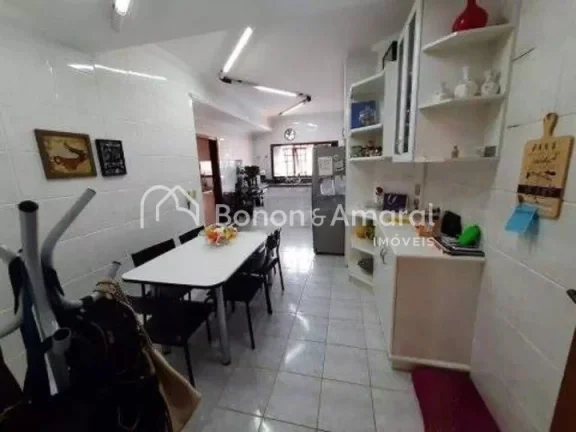 Imagem Casa para venda no chapadão, 5 quartos, escritorio, churrasqueira e piscina
A casa é distribuída ...