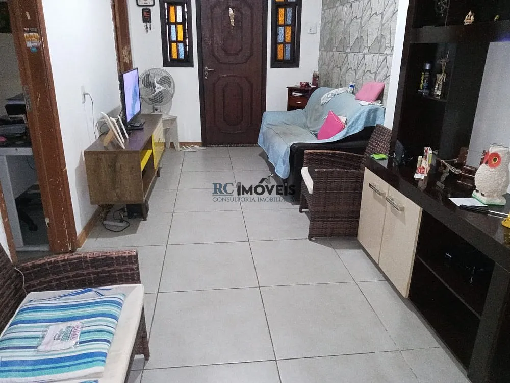 Imagem Casa a Venda no bairro Paraíso - São Gonçalo, RJ