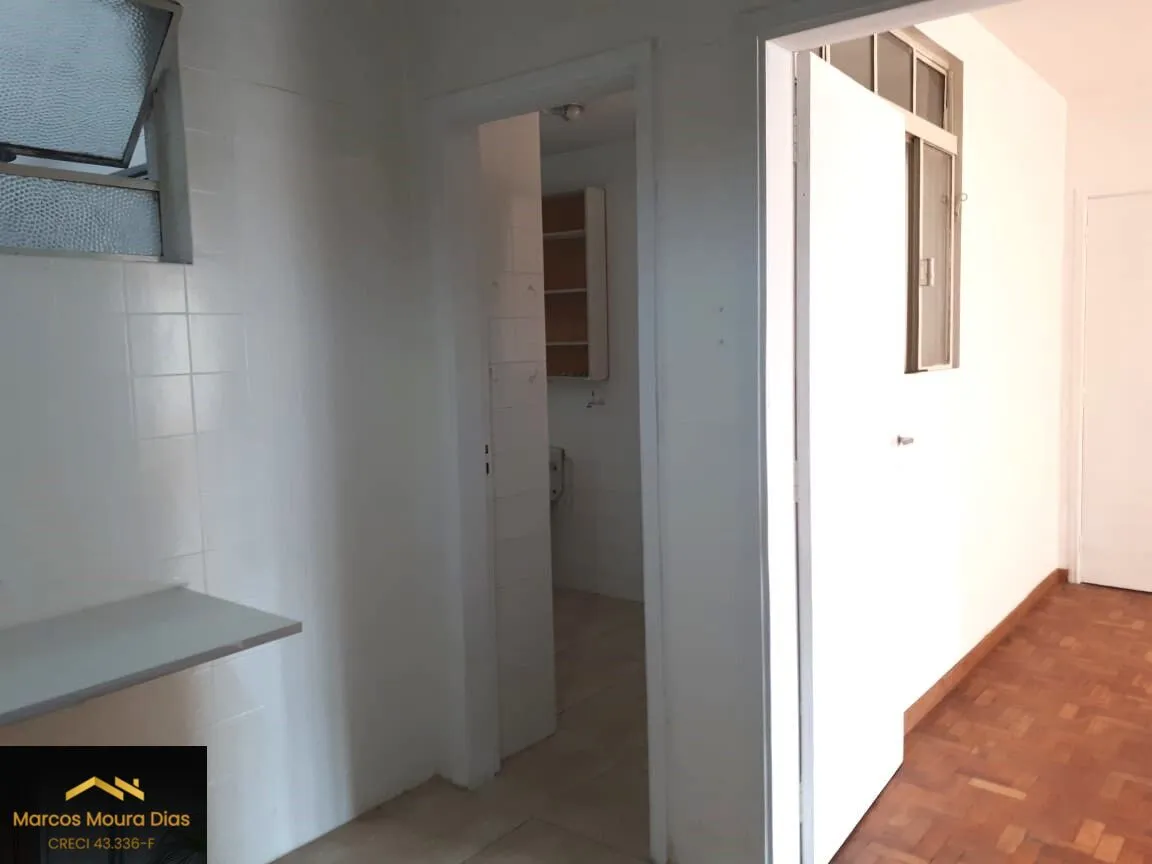 Imagem Apartamento em Perdizes, 67m2, 1 Dormitório, 2 banheiros e 1 vaga. Edifício com portaria 24 hs e Elevadores