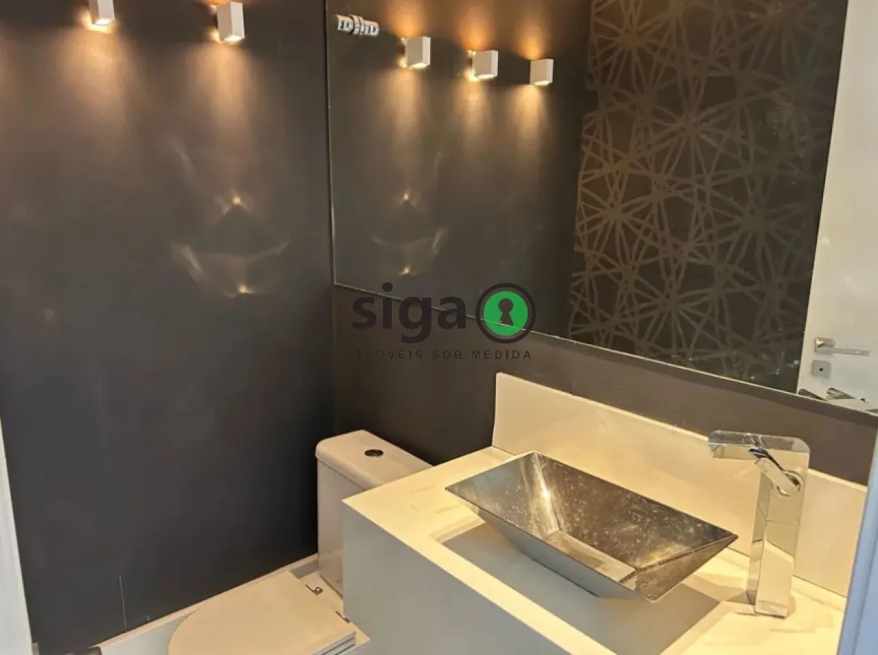 Imagem Cobertura de Alto Padrão com 173m², 4 Quartos, 4 Vagas e Vista Panorâmica - á Venda!!!
