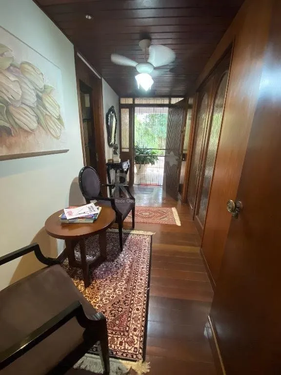 Imagem Casa com 3 dormitórios, 597 m² - Venda por R$ 1.399.000,00 - Cristal - Porto Alegre/RS