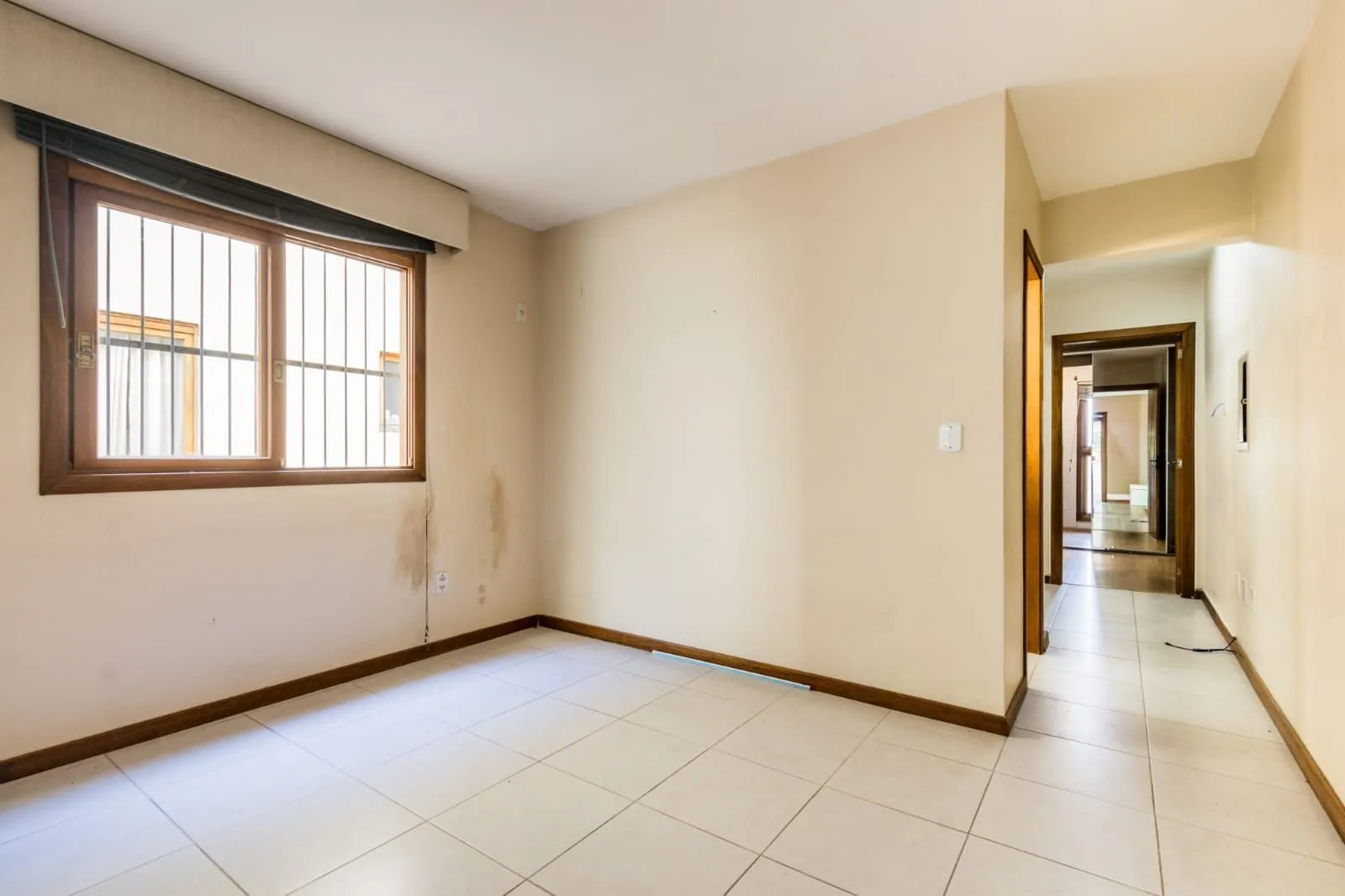 Imagem Casa para Venda - 227.93m², 3 dormitórios, 1 suite, 2 vagas - Chácara das Pedras