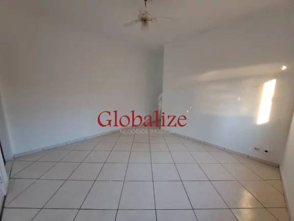 Imagem Apartamento à venda com 3 quartos e dependência, varanda, 1 vaga por R$390.000,00 no Boquirão em Santos