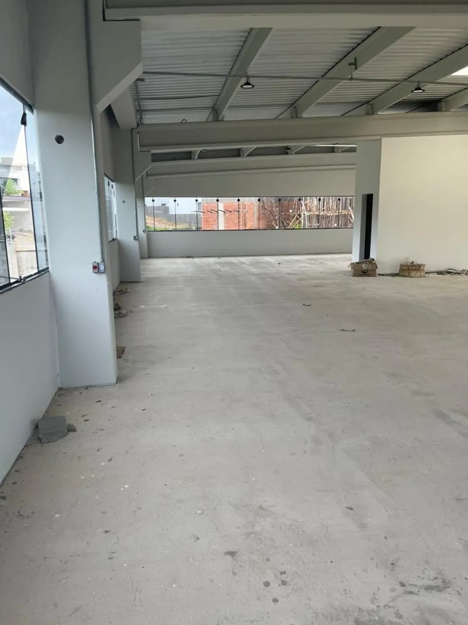 Imagem Barracão Industrial de 954m² em Alphaville Nova Esplanada - Votorantim-SP: Venda ou Locação.