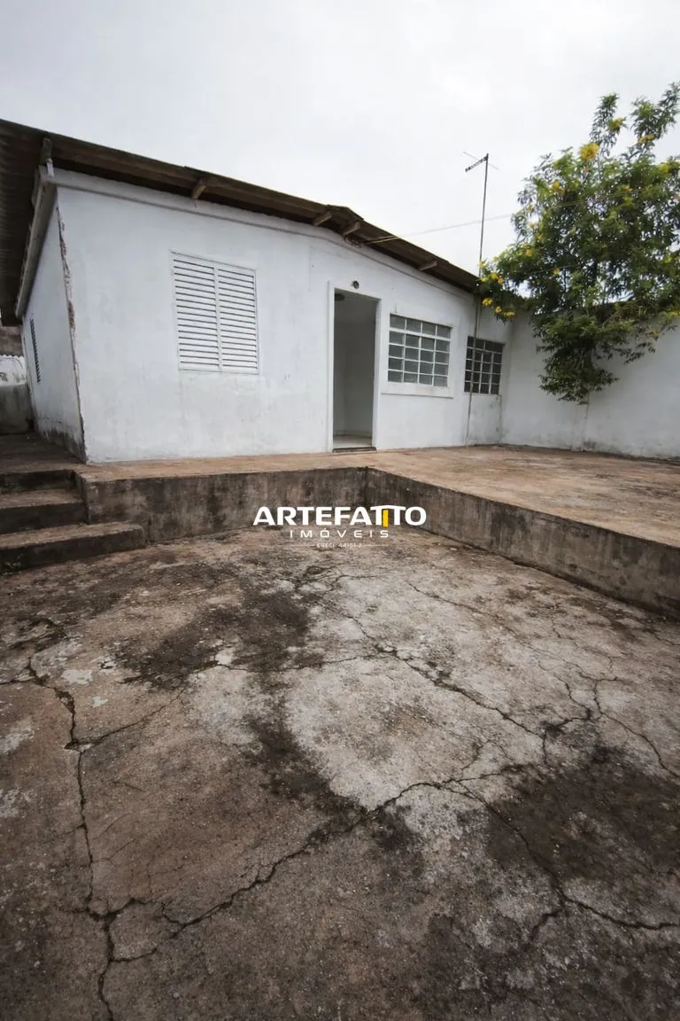 Imagem Casa leporace 3, parte alta. 3 dorm. e garagem para 2 carros.