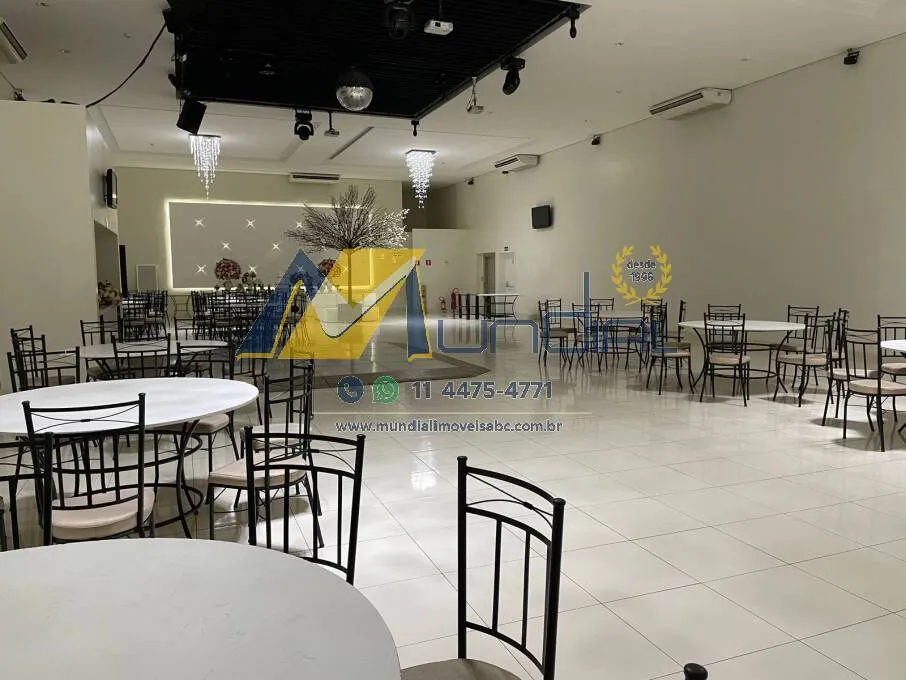 Imagem Vendo Prédio Comercial em Santo André, Campestre