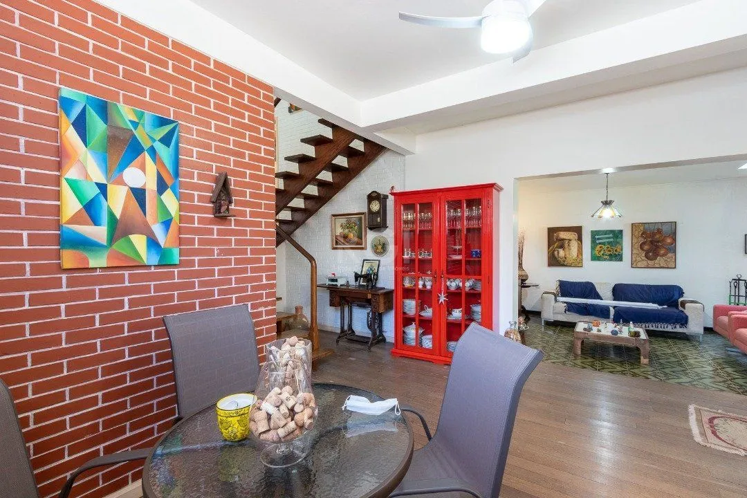 Imagem Casa para Venda - 400m², 5 dormitórios, sendo 2 suites, 4 vagas - Vila Assunção