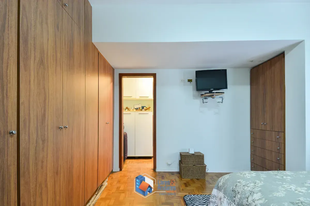 Imagem Apartamento para venda em Cerqueira César com 4 quartos, sendo 1 suíte, 144m²