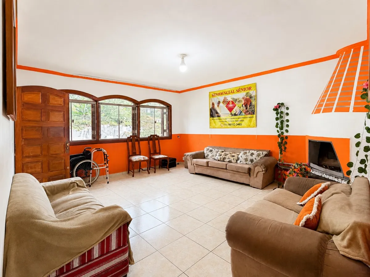 Imagem Casa comercial para venda em Suíssa, 470m2