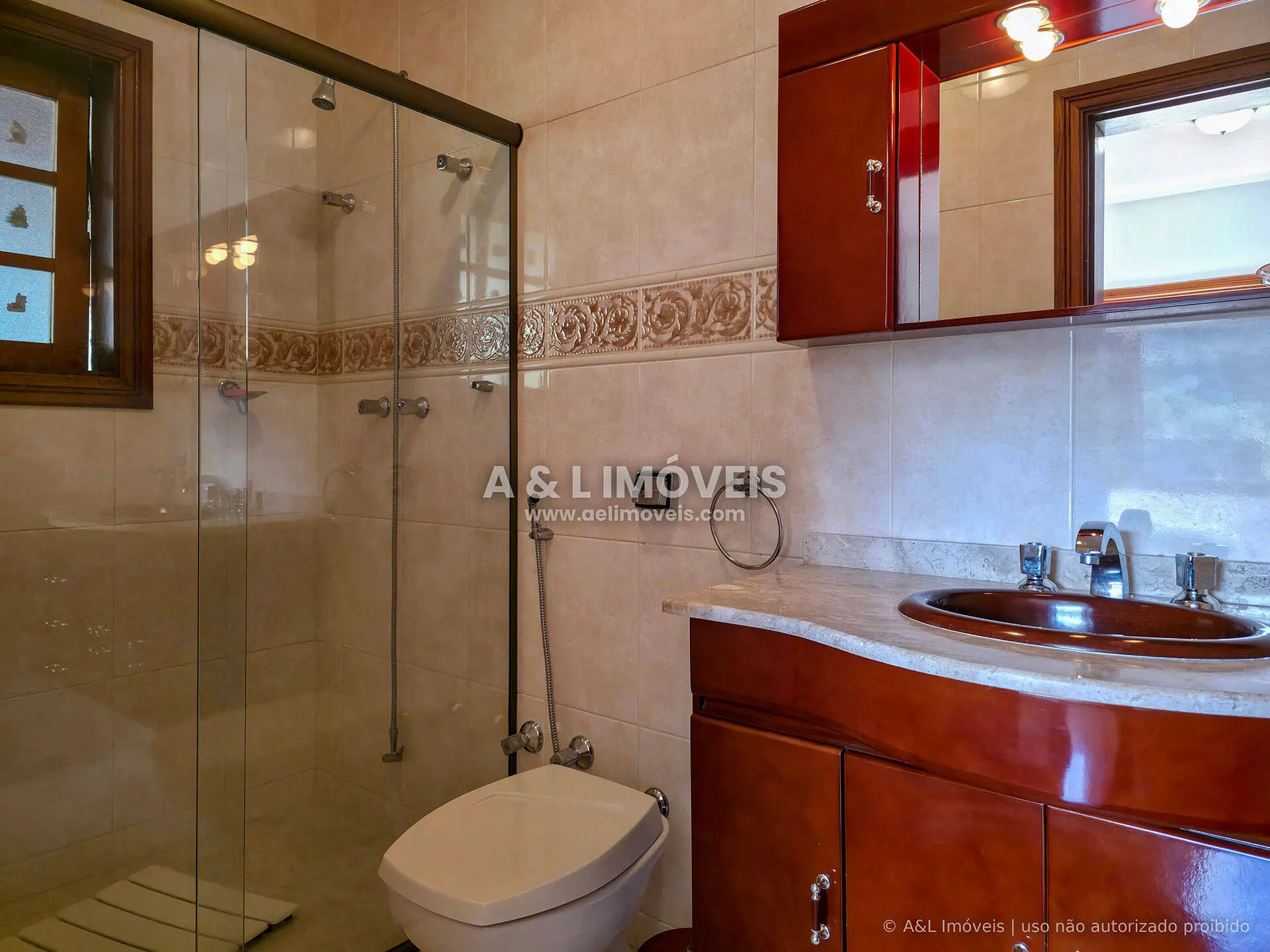 Imagem Casa à Venda | Aldeia Austríaca | Campos do Jordão | Piscina Coberta