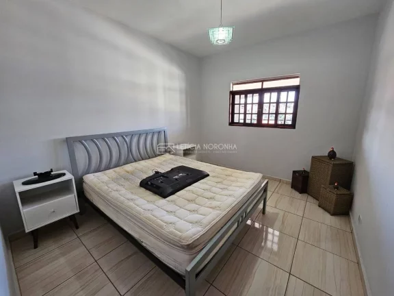 Imagem Casa à Venda