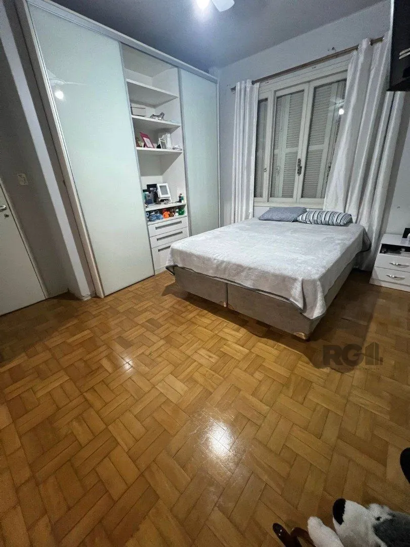 Imagem Casa em alvenaria, próxima à 24 de outubro, com a seguinte composição
