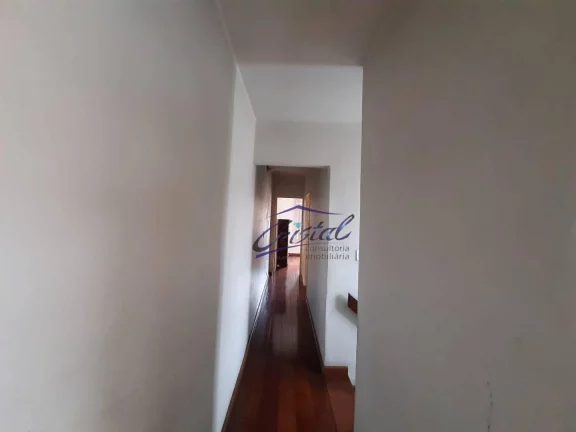 Imagem Sobrado de 3 dormitórios com 2 vagas de garagem coberta