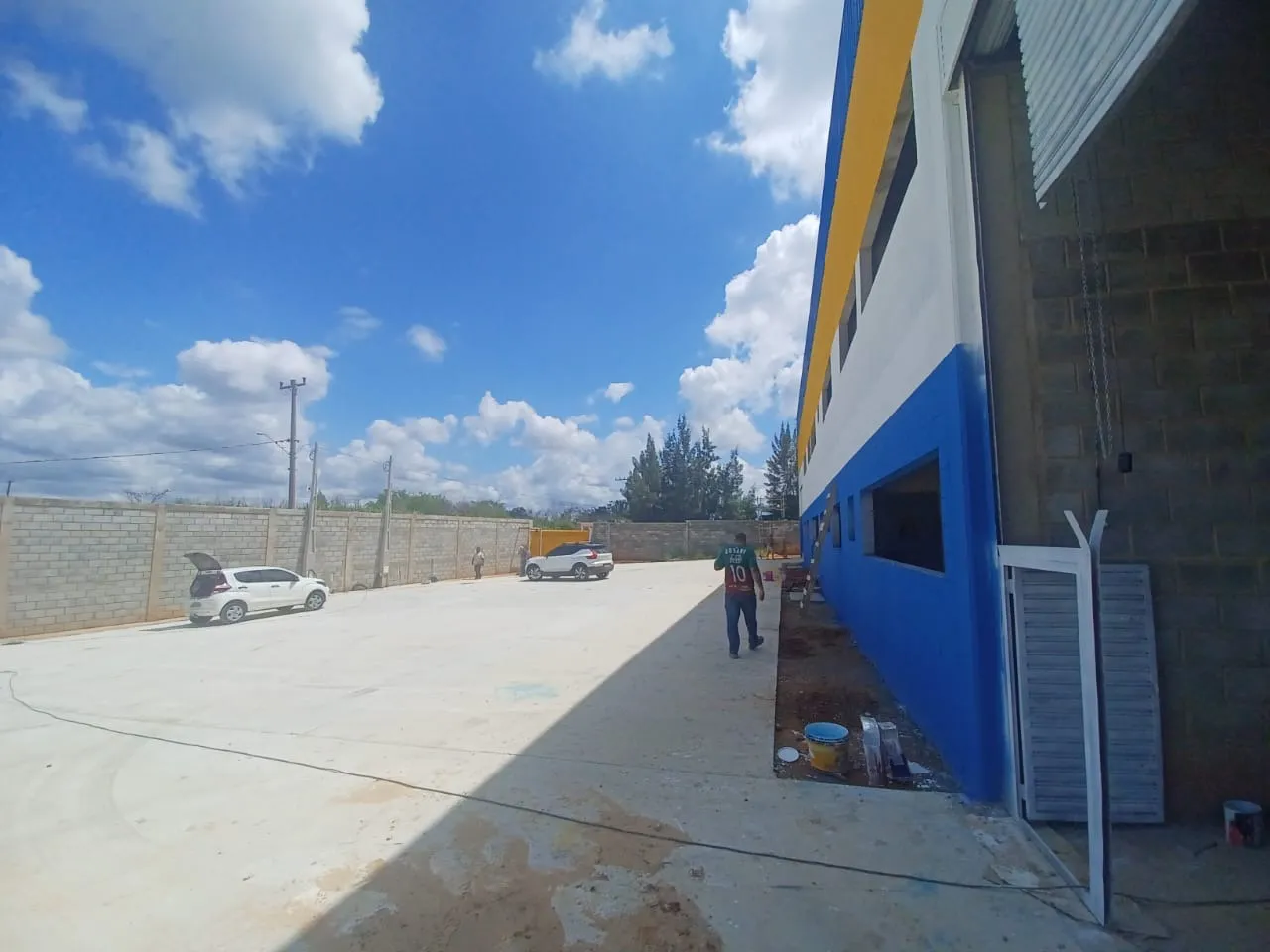Imagem Galpões Comerciais com 1.750m² de Construção e Ótima Localização Próxima à UFSCAR