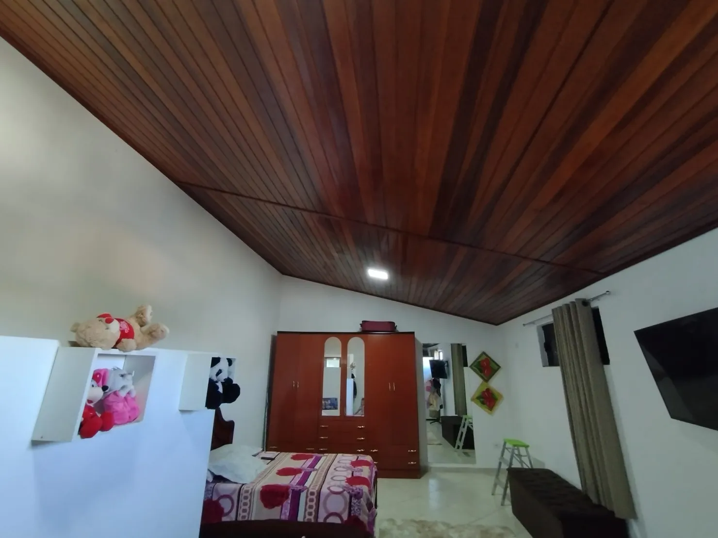 Imagem Casa à venda 3 Quartos, 1 Suite, 8 Vagas, 225M², Jardim América, Taubaté - SP