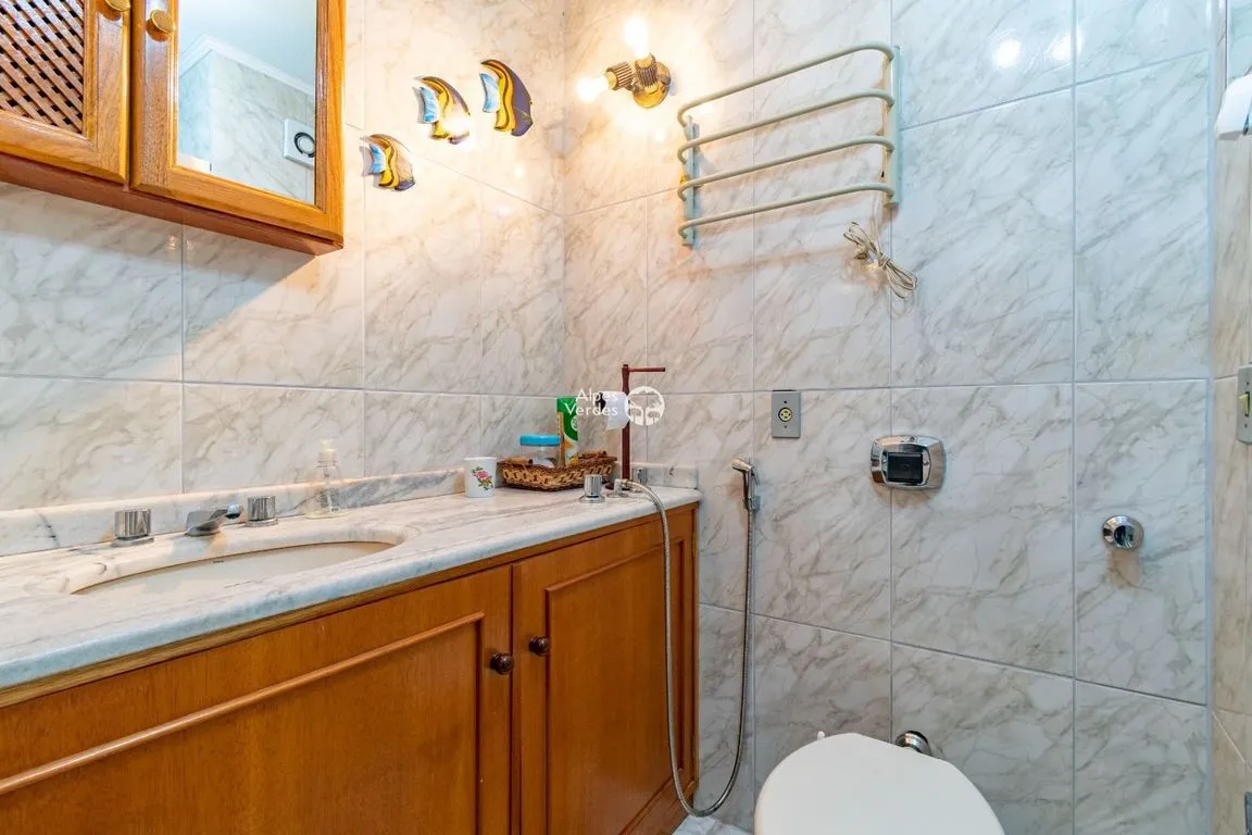 Imagem Apartamento Duplex à venda por R$ 820.000 = Floresta, Gramado =
