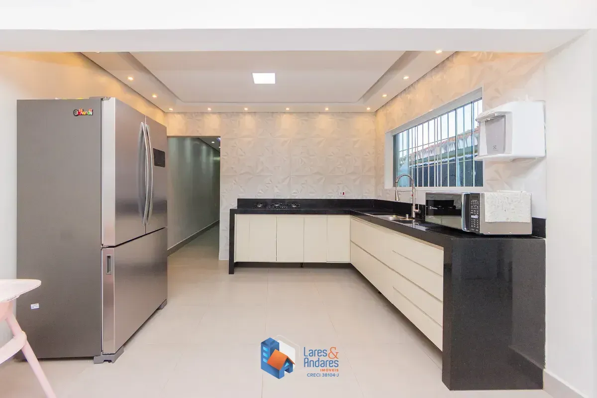 Imagem Casa para venda em Jardim Marisa com 3 quartos, 114m²