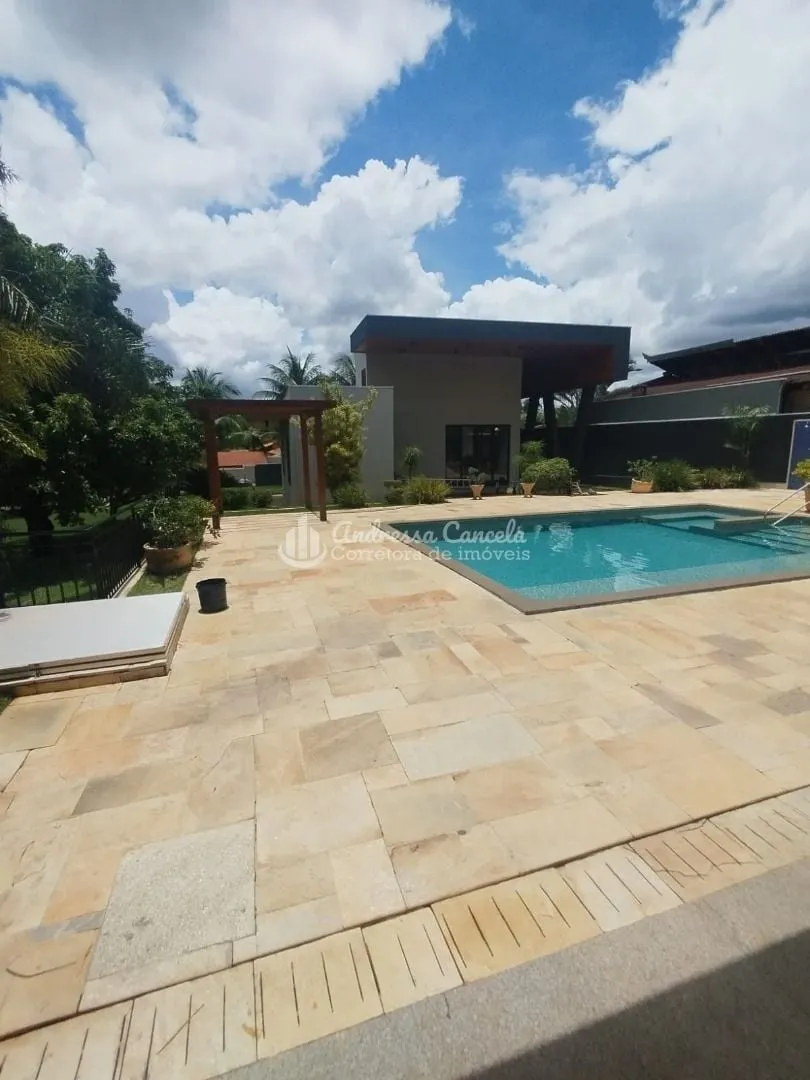 Imagem Rancho com 3 dormitórios à venda, 500 m² por R$ 3.090.000 - Condomínio Lago e Sol - Fronteira/MG