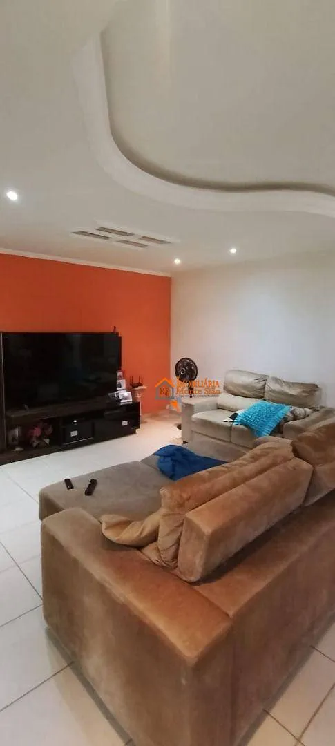 Imagem Chácara com 3 dormitórios à venda, 1760 m² por R$ 620.000,00 - Zona Rural - Arujá/SP