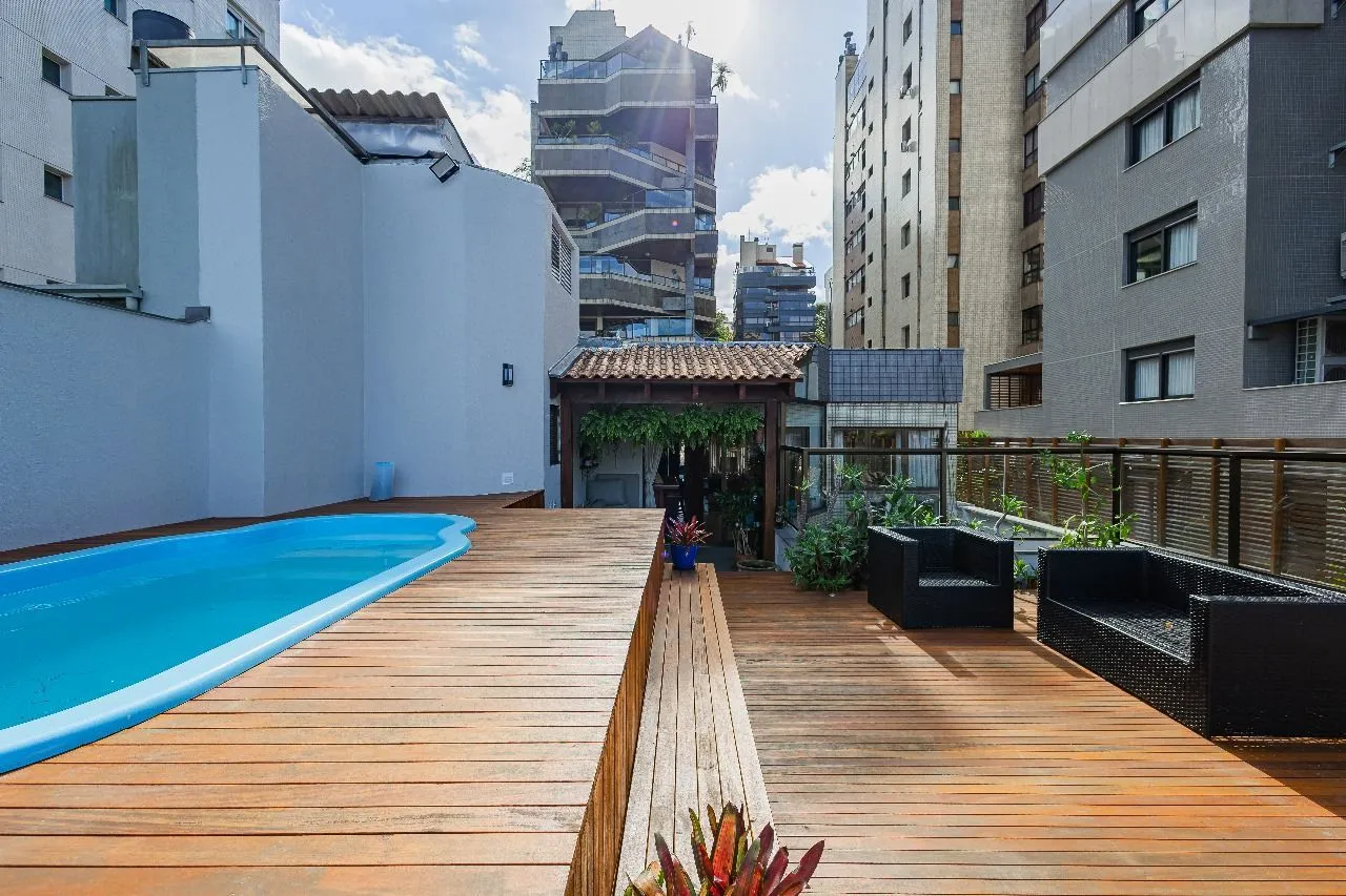 Imagem Cobertura com piscina em frente a praça da Encol no bairro Bela vista.