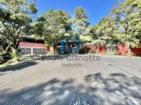 Imagem Linda casa de campo à venda na Fazendinha Granja Viana
