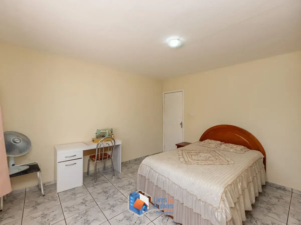 Imagem Sobrado para venda em Vila Tolstoi com 3 quartos, 102m²