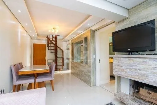 Imagem EXCELENTE COBERTURA COM 2 DORMITÓRIOS, PISCINA E 1 VAGA DE GARAGEM.