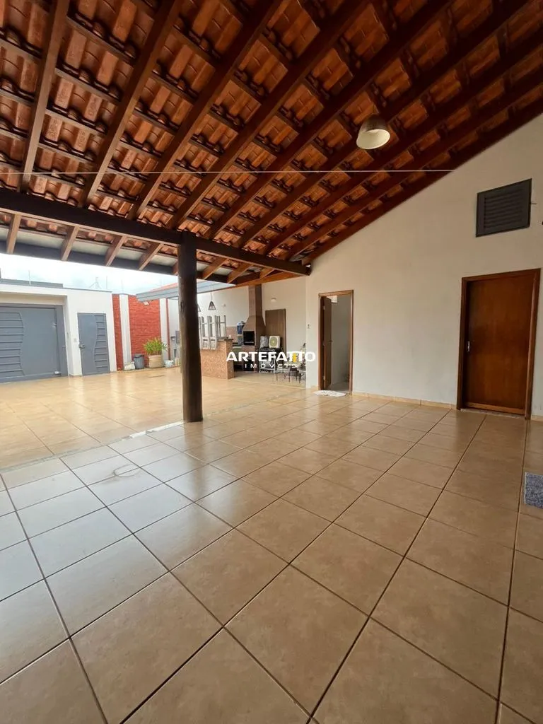 Imagem CASA TERRENO INTEIRO ZANETTI