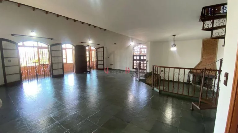 Imagem Chácara com 3 dormitórios à venda, 1000 m² por R$ 1.200.000,00 - Jardim Leonor - Itatiba/SP