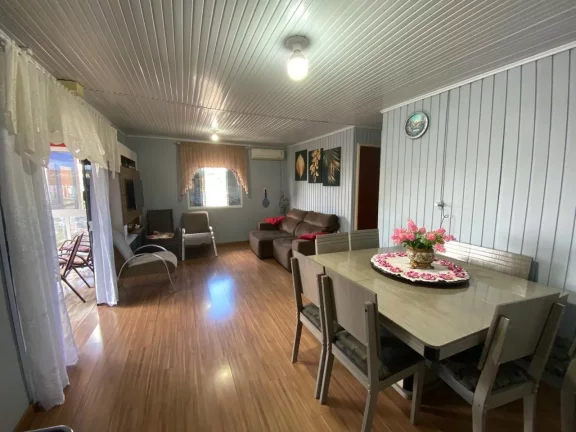 Imagem Casa para Venda em Concórdia, Industriários, 2 dormitórios, 1 banheiro, 2 vagas