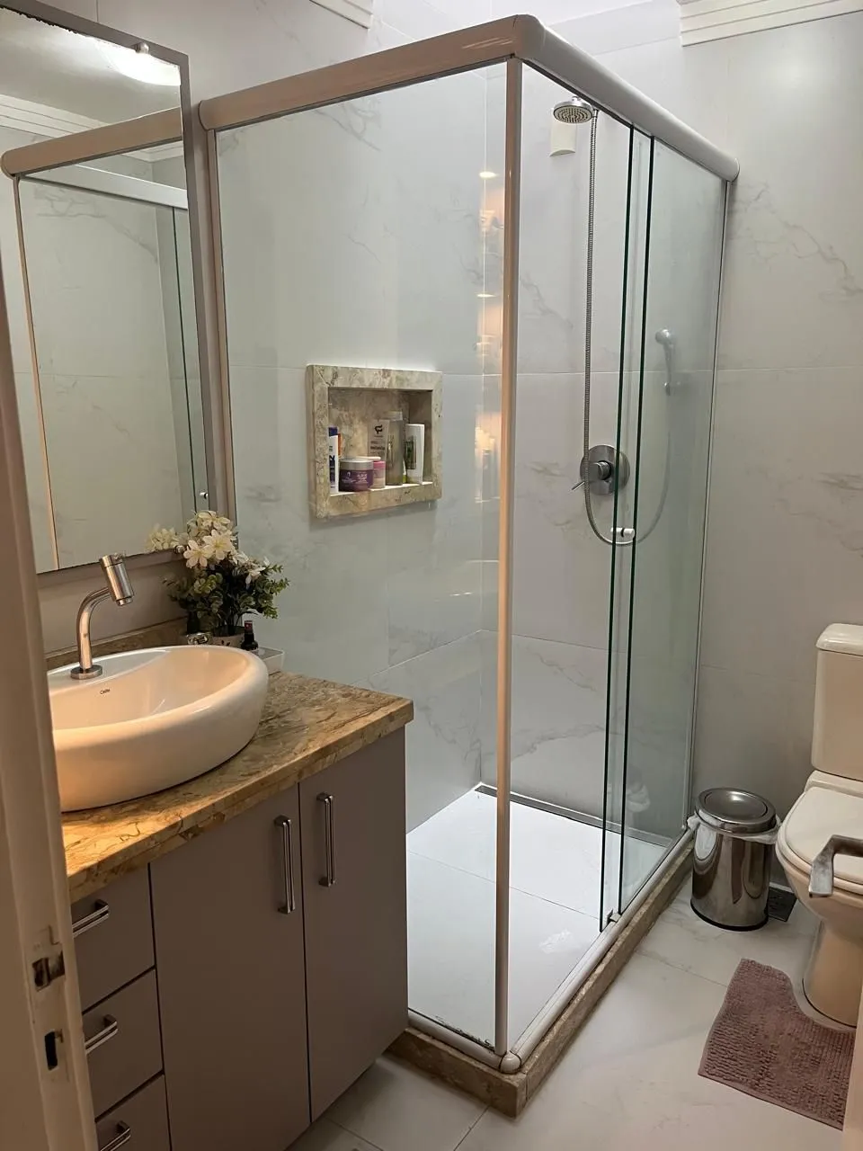 Imagem Sobrado mobiliado no Condomínio Alqueires com 108 m² privativos - Humaita