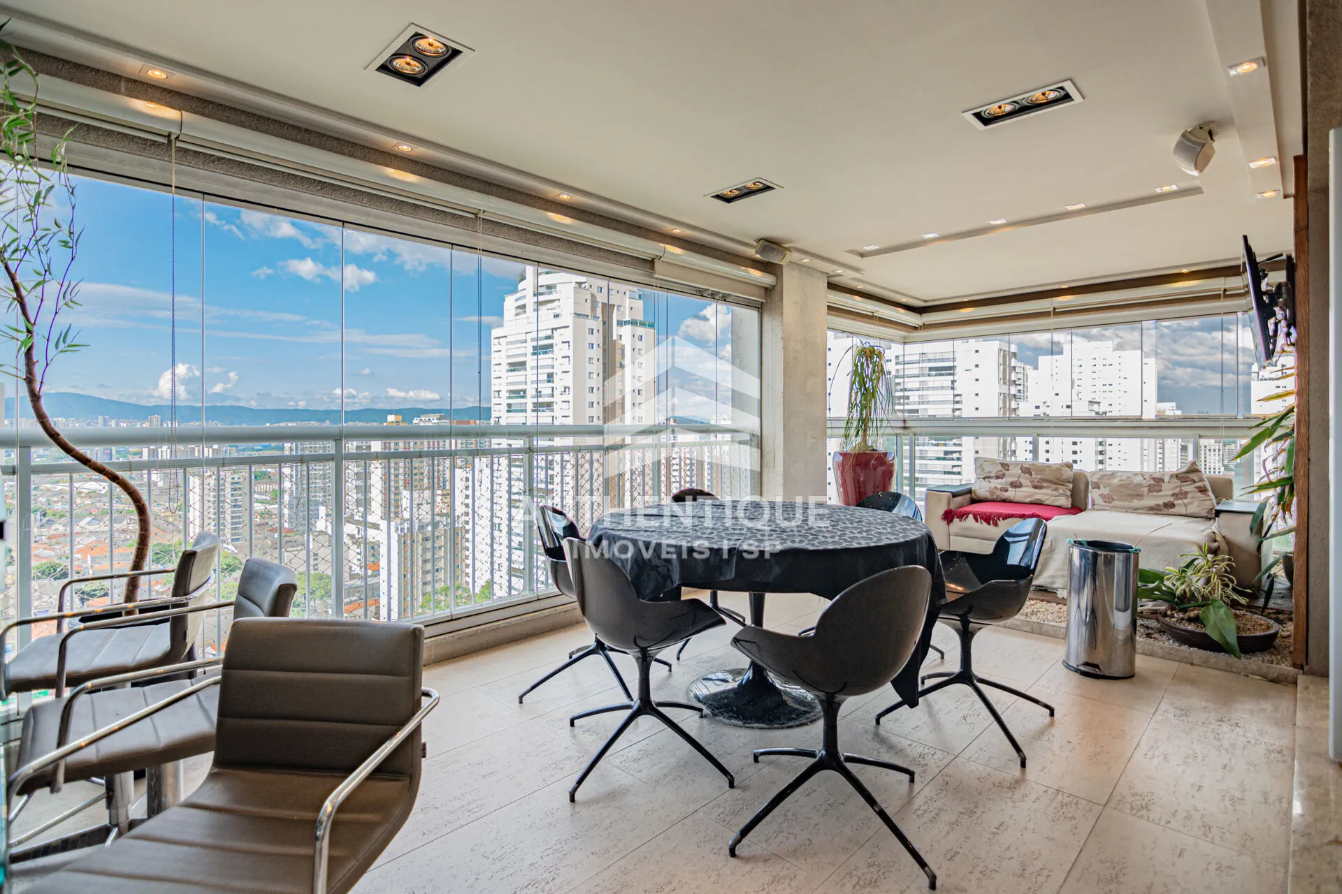 Foto do imóvel SOLLO VILA ROMANA - Apartamento à venda em Rua Fábia