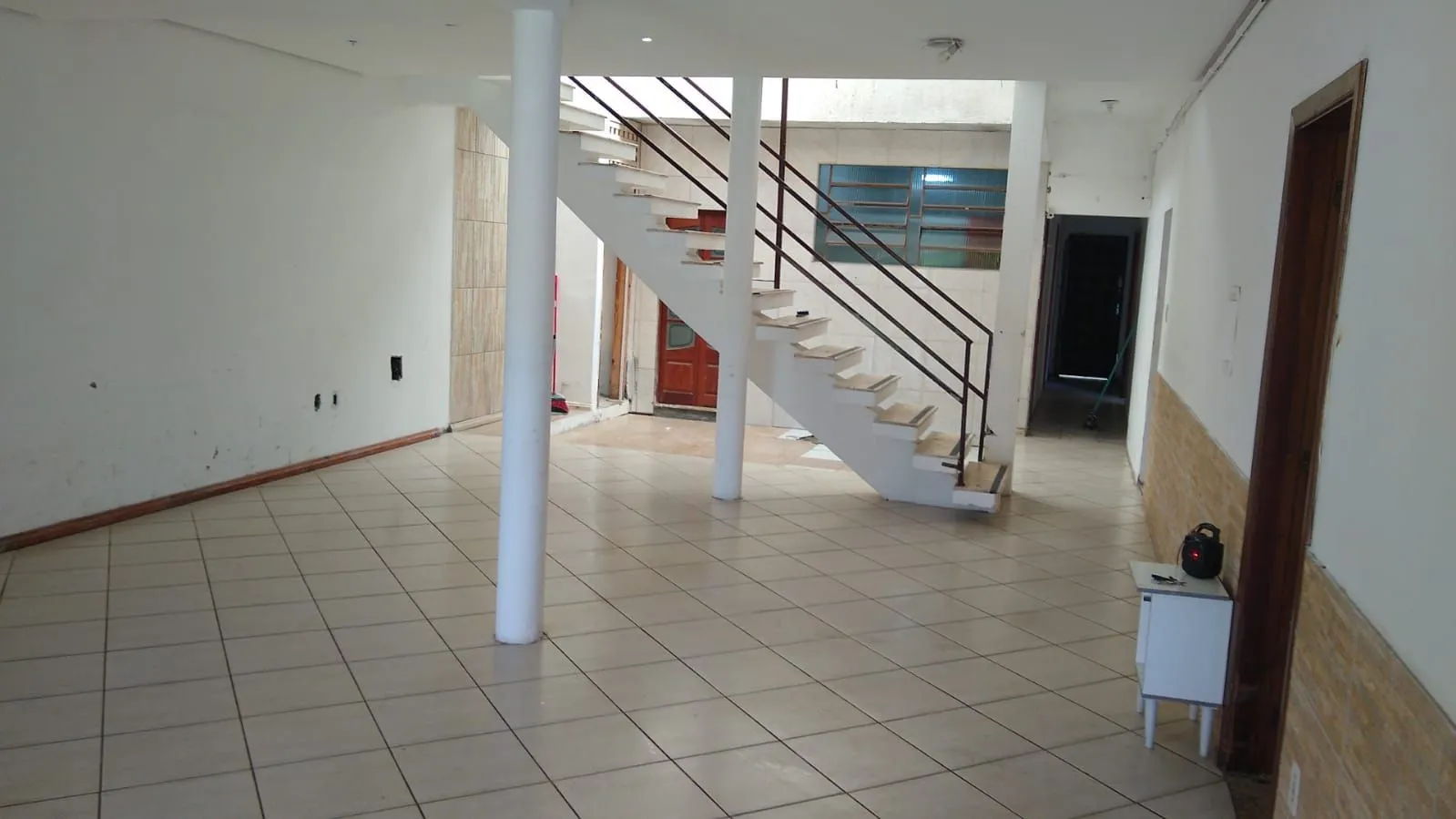 Imagem Excelente casa comercial no bairro Glória!