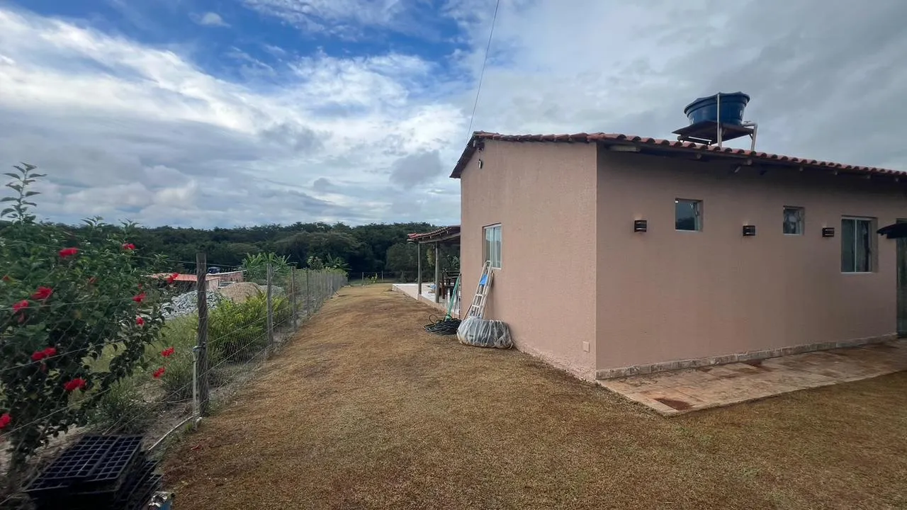 Imagem Chácara à Venda em Esmeraldas/MG ? 1.540 m² | Casa Reformada, Piscina e Pomar