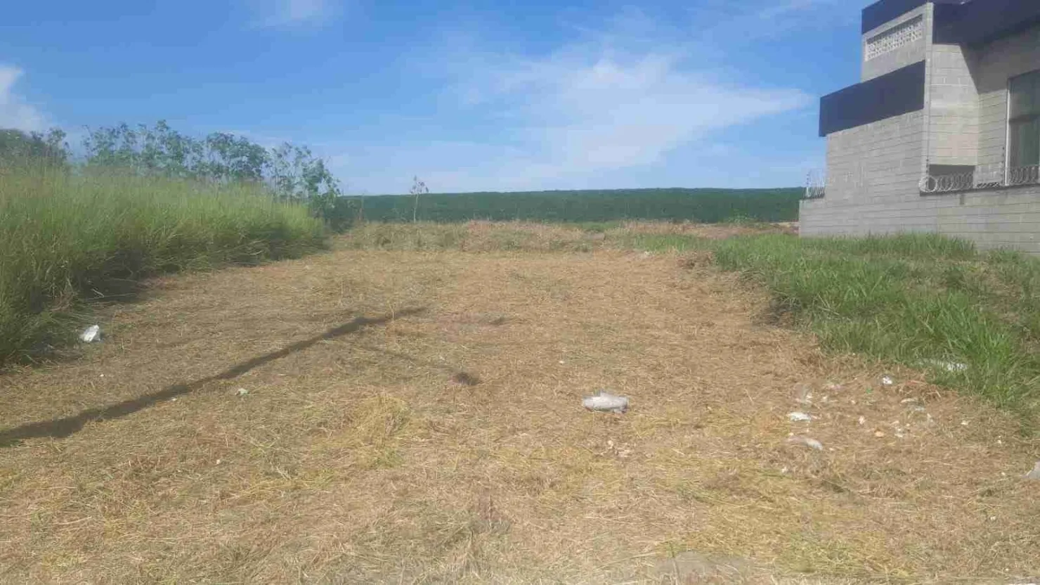 Imagem Lote à Venda, Loteamento Residencial e Comercial Flamboyant, Pindamonhangaba, SP