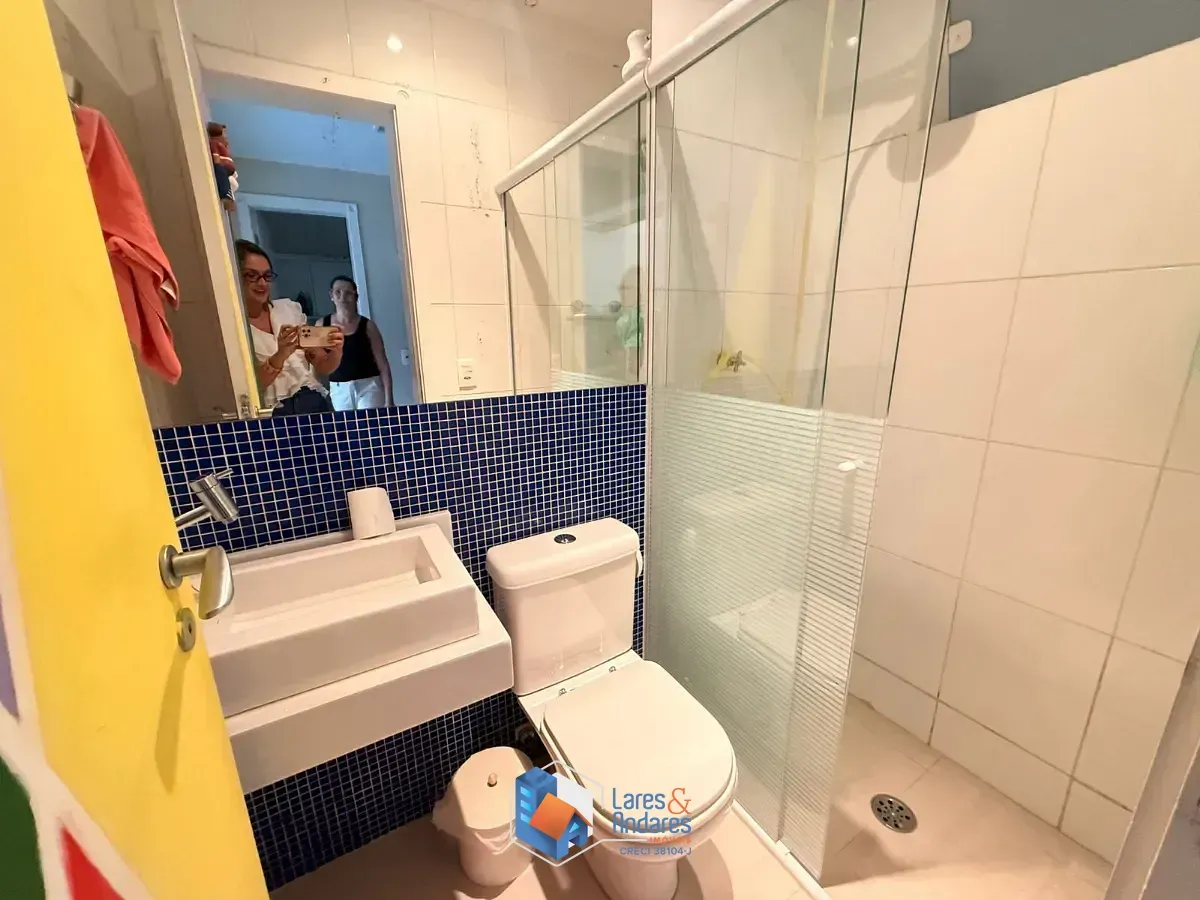 Imagem Casa no condomínio Casa do Horto para venda com 3 quartos, sendo 3 suítes, 560m²