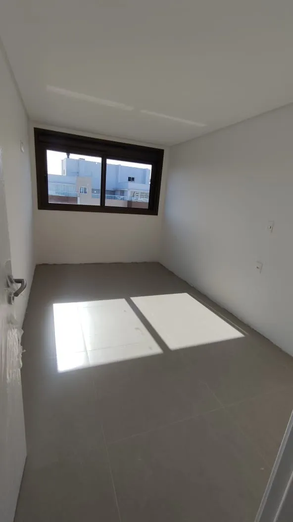 Imagem Cobertura à venda em Torres, Centro, com 3 quartos, 235.3m2