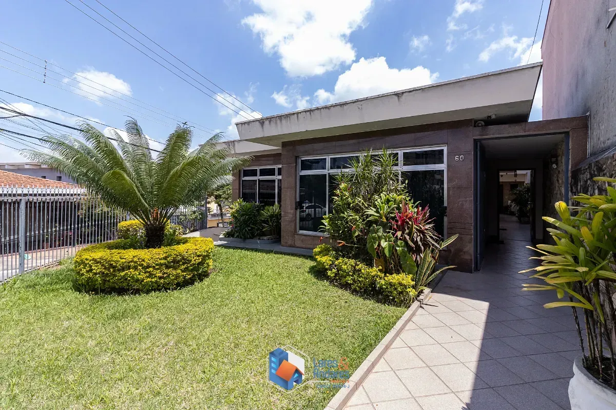 Imagem Casa para venda em Parque São Domingos com 3 quartos, sendo 1 suíte, 246m²