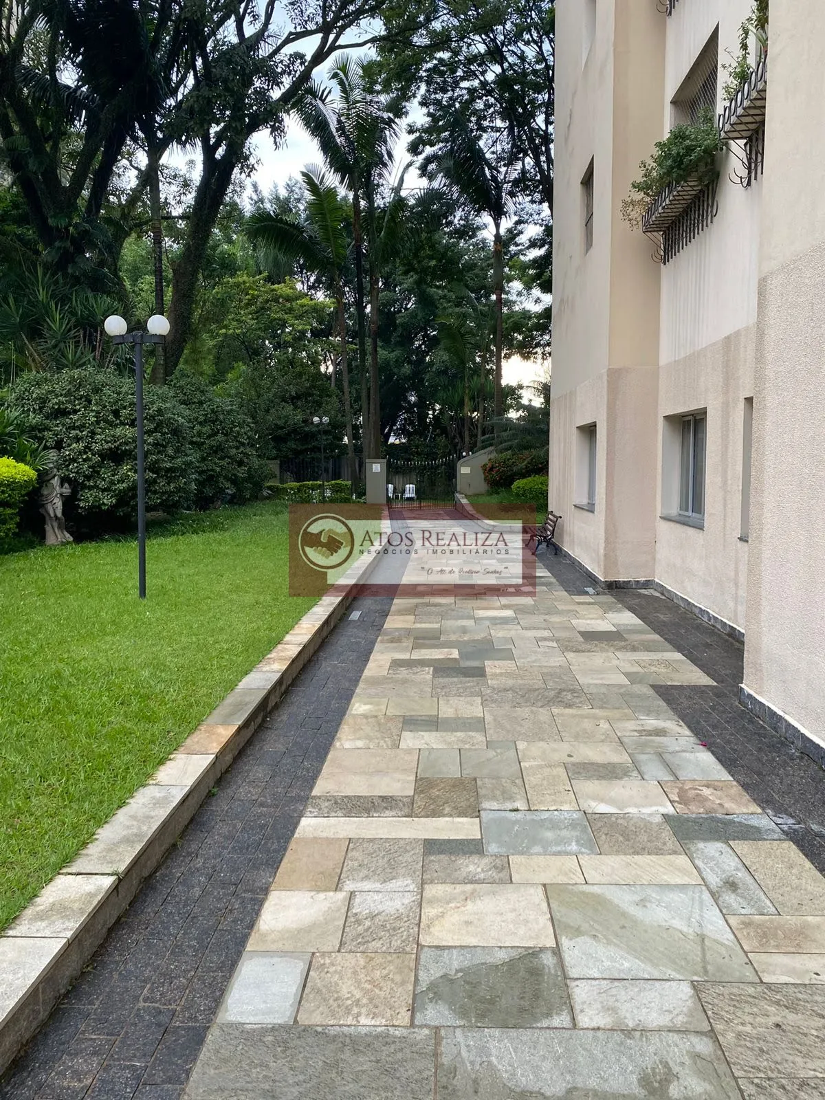 Imagem Apartamento 2 Dorms em Vila Andrade, SP - 65m² por R$ 2.000/mês