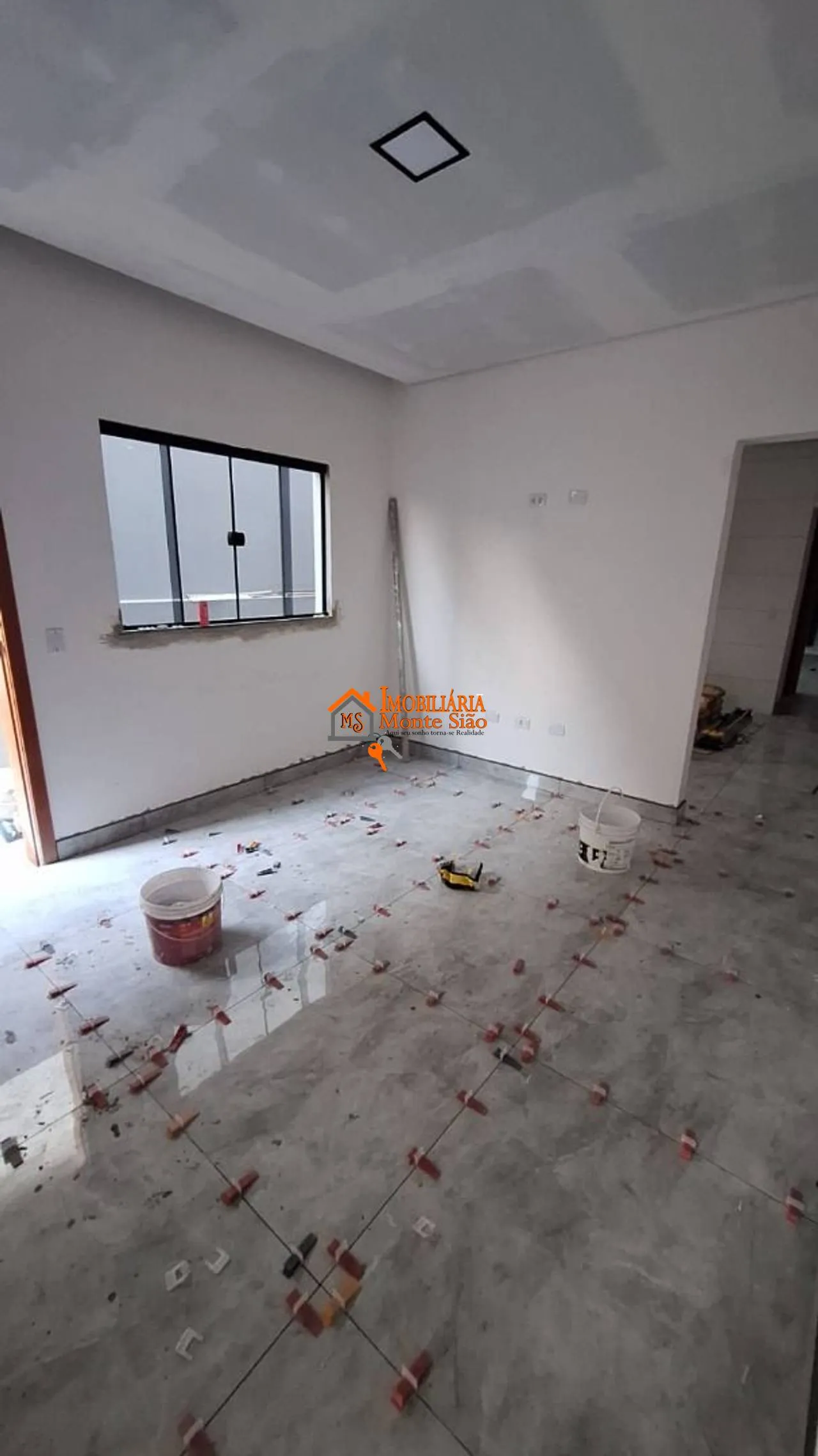 Foto do imóvel Casa com 2 dormitórios à venda, 70 m² por R$ 500.000,00 - Jardim Rio Negro - Itaquaquecetuba/SP