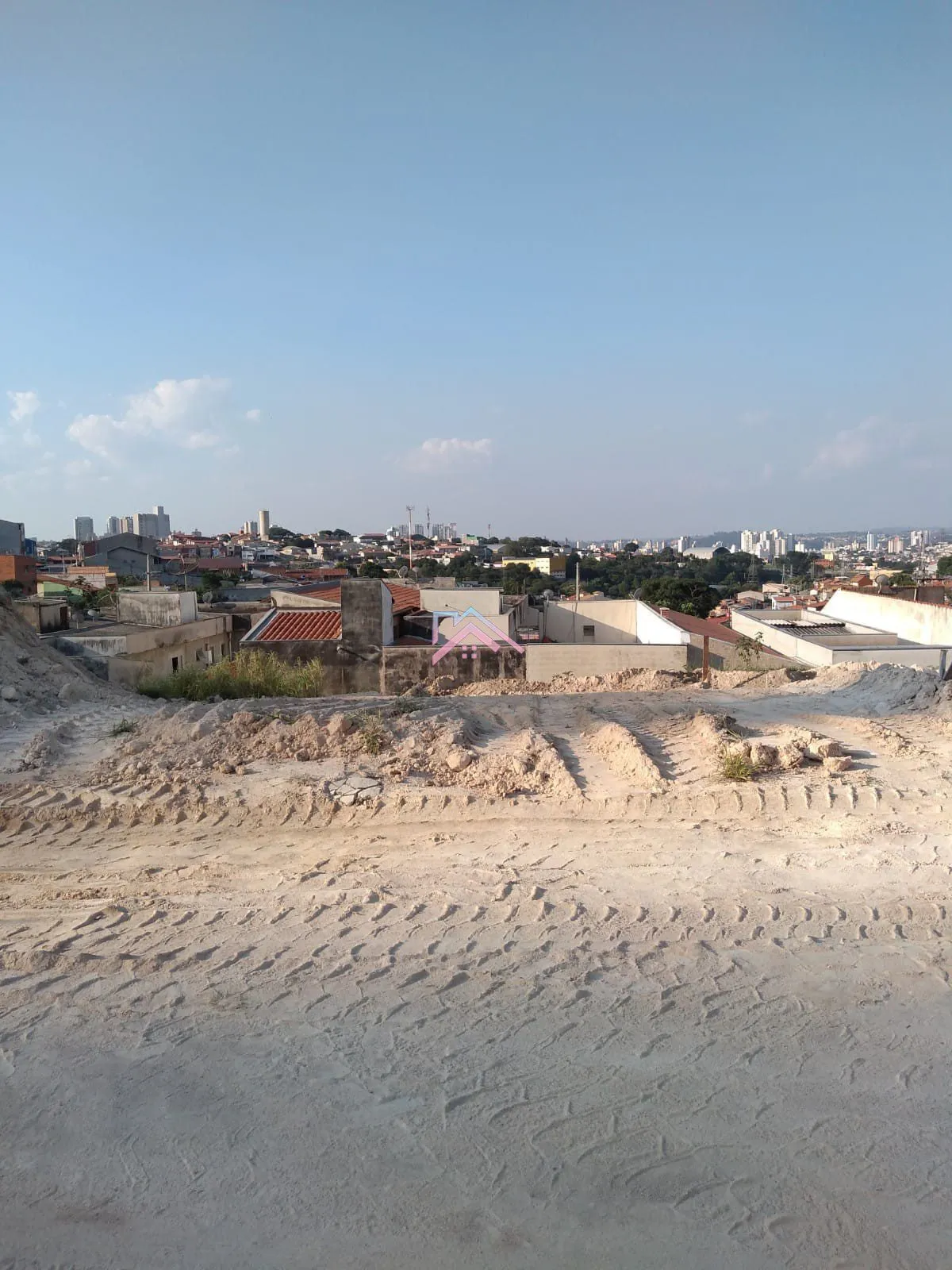 Foto do imóvel Ótimo terreno à venda - área terreno 250 m2 - Jardim Palermo - Excelente oportunidade de negócio - J em Rua Benedito dos Santos - Vila Maringa, Jundiaí - SP, Brasil, SN - Vila Maringá, Jundiaí - SP