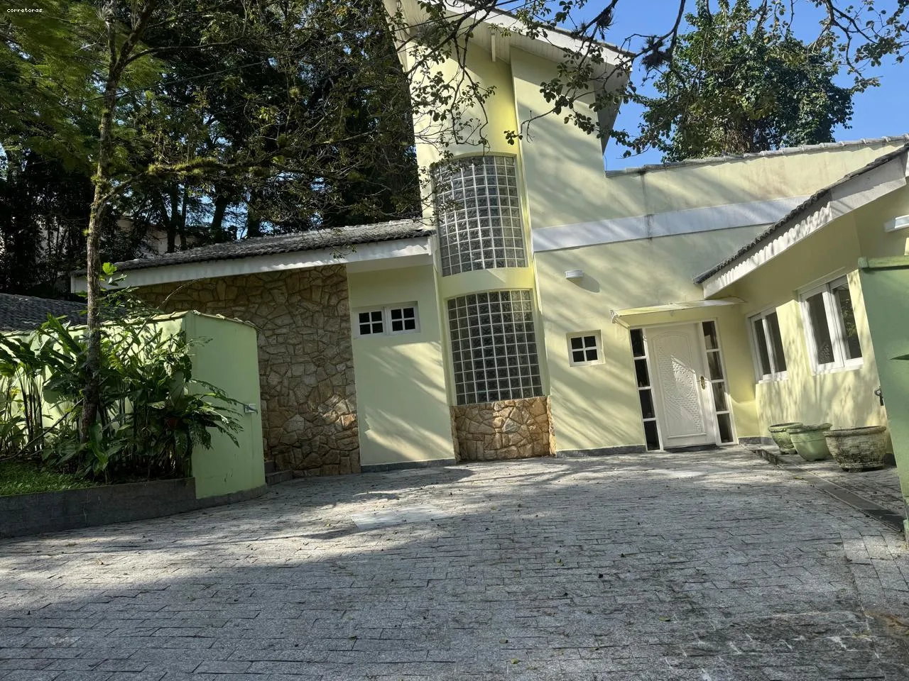Imagem Casa em Condomínio para Venda em São Sebastião, Guaeca, 5 dormitórios, 3 suítes, 4 banheiros, 3 vagas
