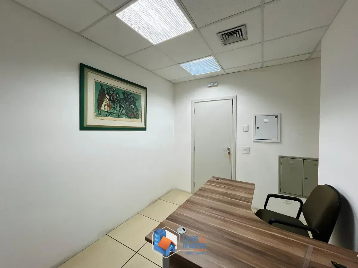 Imagem Conjunto comercial para venda em Mirandópolis, 75m²