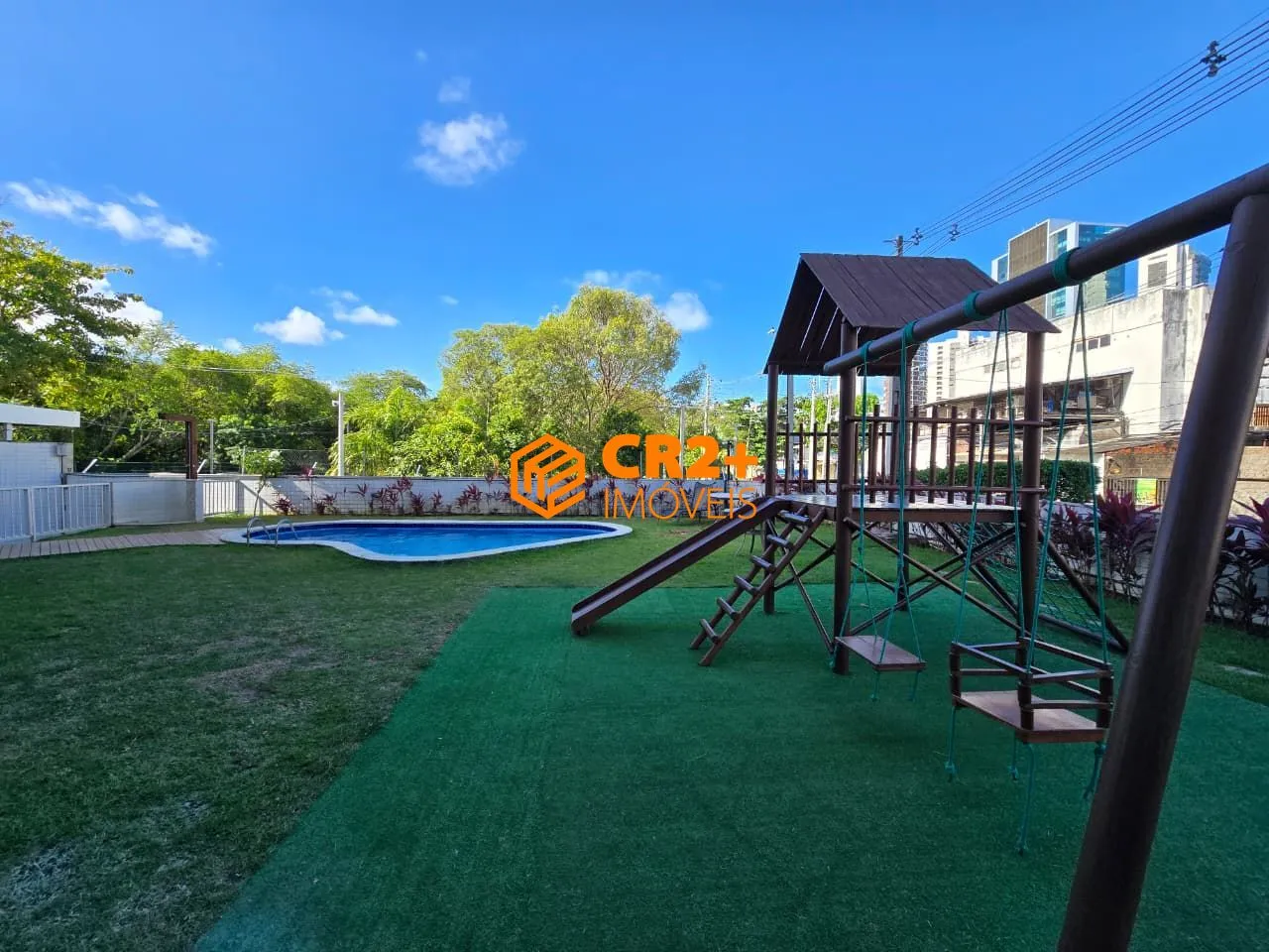Imagem Vendo Apartamento atrás da Casa dos Frios em Boa Viagem com 102m²