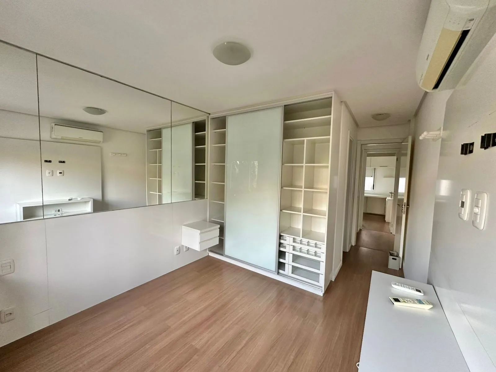 Imagem Apartamento com 2 dormitórios para comprar, 68,27 m² Chácara das Pedras - Porto Alegre/RS
