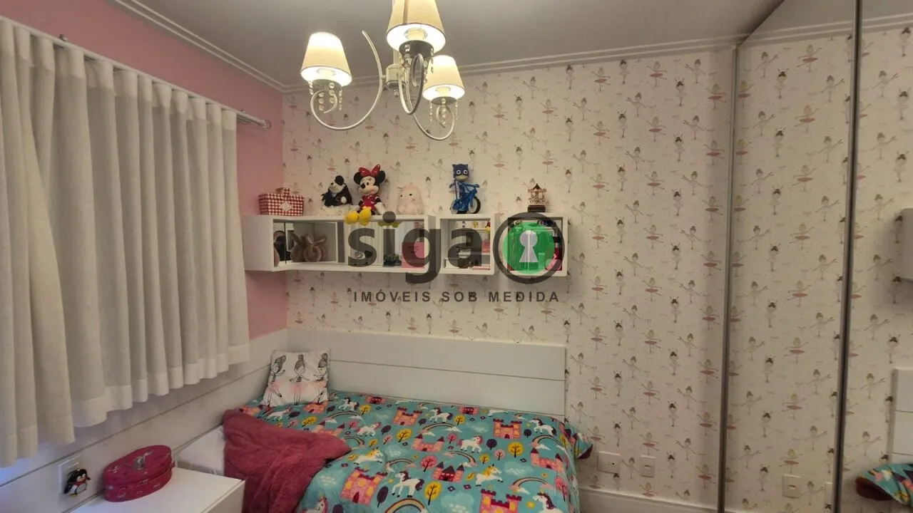 Imagem Apartamento à venda com 136m², 3 quartos sendo 1 Suíte e 2 Vagas fixas.