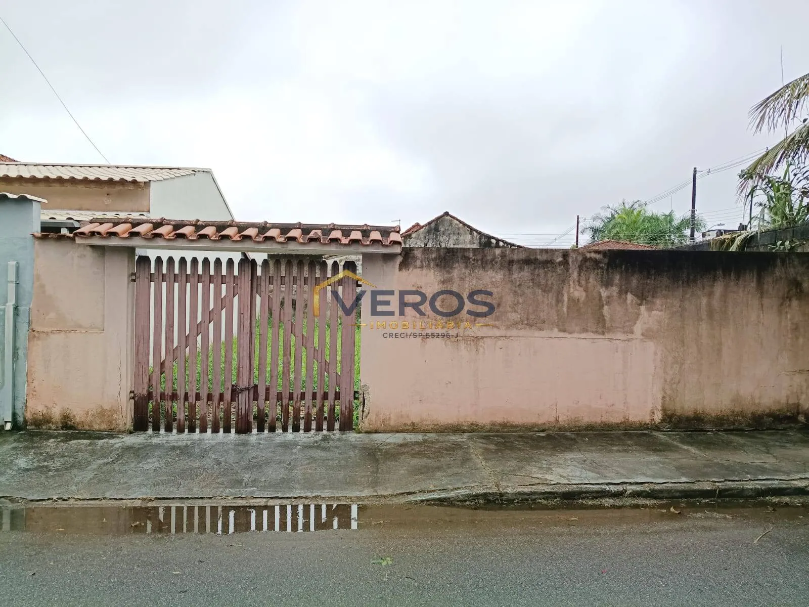 Foto do imóvel Terreno lado praia a venda na Praia das Palmeiras em Caraguá