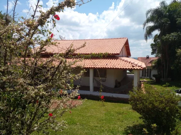 Imagem Chácara com 2.750 metros de terreno
