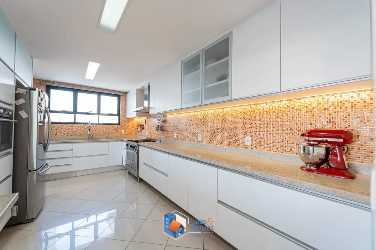 Imagem Apartamento para venda em Jardim Parque Morumbi com 4 quartos, sendo 2 suítes, 285m²